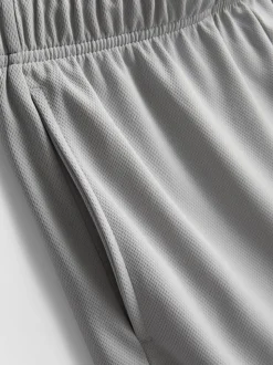 Pantalones cortos de malla para el gimnasio