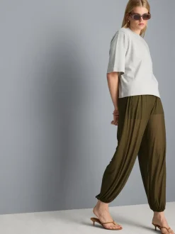 Pantalones de malla de punto con bajos ajustados