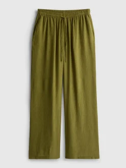 Pantalones de pernera ancha con efecto arrugado