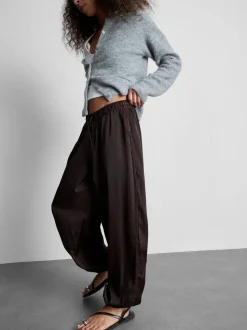 Pantalones de satén harén
