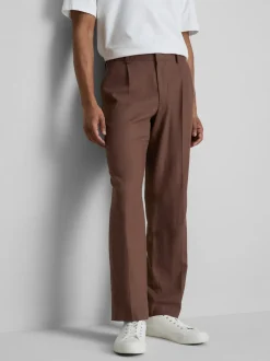 Pantalones de traje en mezcla de lino de The Edit
