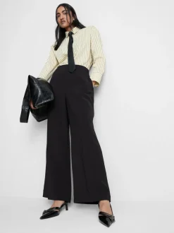 Pantalones de vestir de pernera ancha