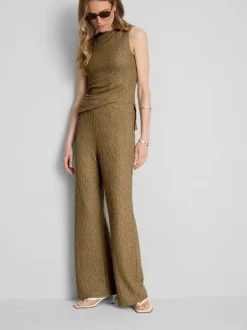 Pantalones fruncidos de pernera recta