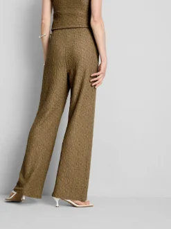 Pantalones fruncidos de pernera recta