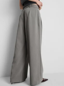 Pantalones plisados de pernera ancha By Coleen