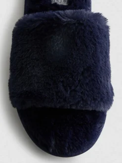 Pantuflas suaves con tiras cruzadas
