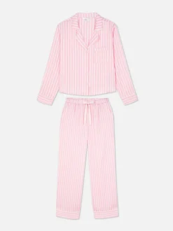 Pijama a rayas de satén