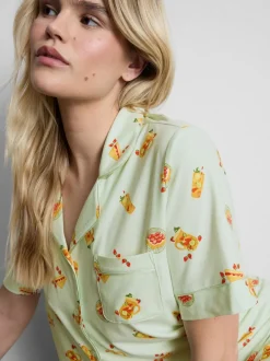 Pijama corto de corte boyfriend estampado