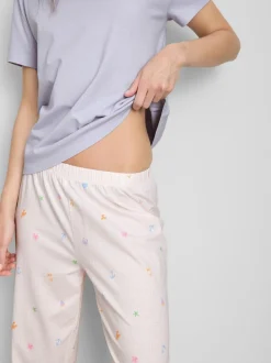 Pijama de algodón estampado con cuello redondo