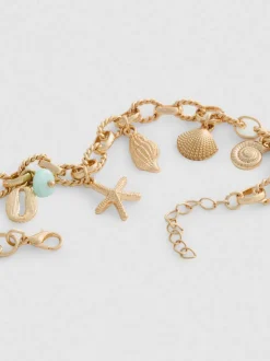 Pulsera con colgantes de conchas