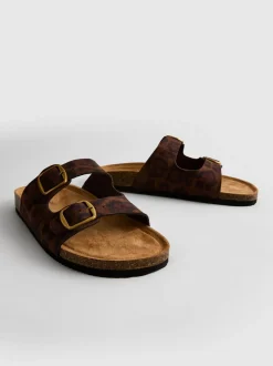 Sandalias con doble tira y estampado de leopardo