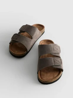 Sandalias de suela gruesa con dos tiras