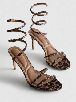 Sandalias de tacón con estampado de leopardo