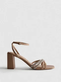 Sandalias de tacón con tiras con strass