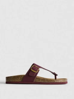 Sandalias de tiras con hebilla