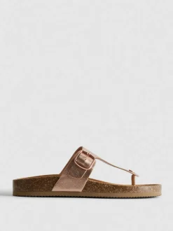 Sandalias de tiras con hebilla