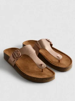 Sandalias de tiras con hebilla
