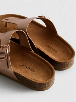Sandalias de tiras con hebilla