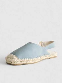 Sandalias tipo alpargata con tira en el talón