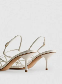Sandalias trenzadas con tacón de aguja de The Edit