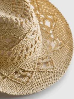 Sombrero vaquero tejido