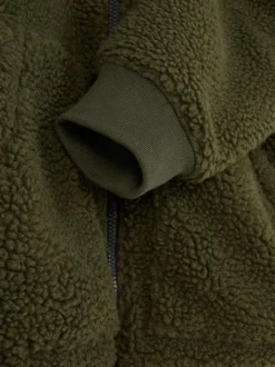 Sudadera con capucha y cremallera de borreguito