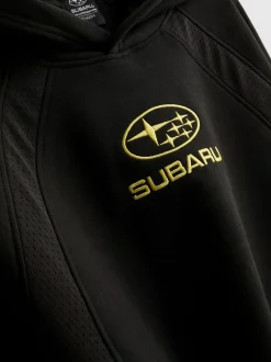 Sudadera con diseño de Subaru