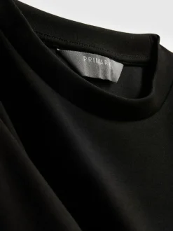 Sudadera deportiva de cuello redondo