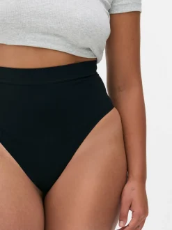 Tanga moldeador sin costuras de talle alto