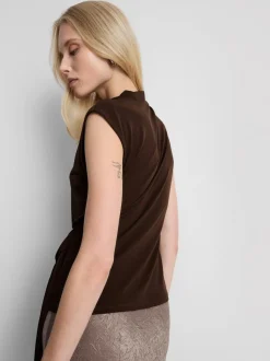 Top con detalle de nudo By Coleen