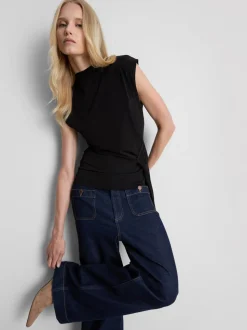 Top con detalle de nudo By Coleen