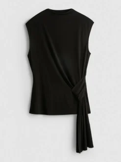 Top con detalle de nudo By Coleen