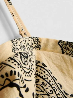 Top corto tipo bandana con estampado de cachemira