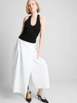 Top de cuello halter con mucho algodón