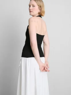 Top de cuello halter con mucho algodón