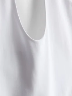 Top de cuello halter con mucho algodón