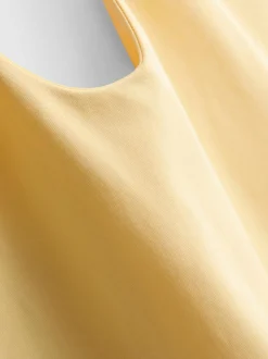 Top de cuello halter con mucho algodón