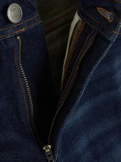 Vaqueros de pernera recta y talle medio
