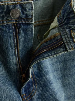 Vaqueros holgados de pernera recta y talle medio