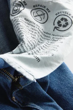 Vaqueros relajados de talle medio