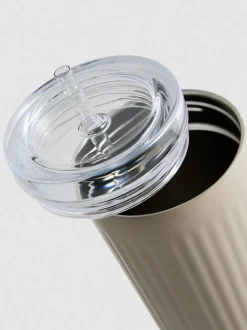 Vaso acanalado para bebidas heladas