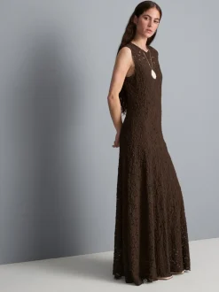 Vestido largo de encaje elástico