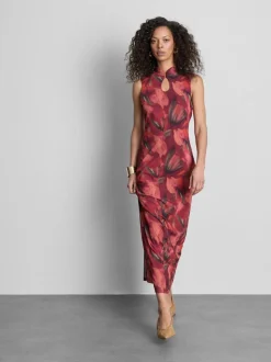 Vestido largo de malla con escote ojo de cerradura