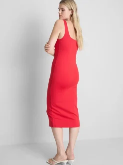 Vestido midi ajustado con escote cuadrado