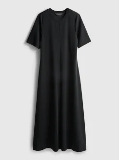 Vestido midi estilo camiseta