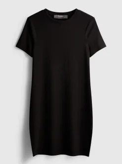 Vestido tipo camiseta corto acanalado