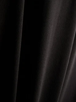 Vestido tipo camiseta corto acanalado