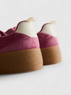 Zapatillas de antelina con suela de plataforma