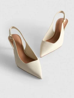 Zapatos de salón de piel sintética con hebilla