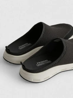 Zapatos destalonados con espuma viscoelástica
